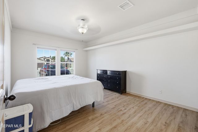 14216 Honey Point Drive, El Paso, TX 79938