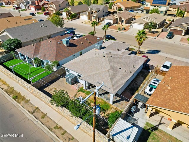 14216 Honey Point Drive, El Paso, TX 79938