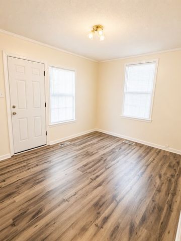 912 S Oates St., Dothan, AL 36301