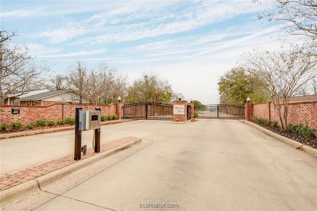 1013 Lyceum Court, College Station, TX 77840