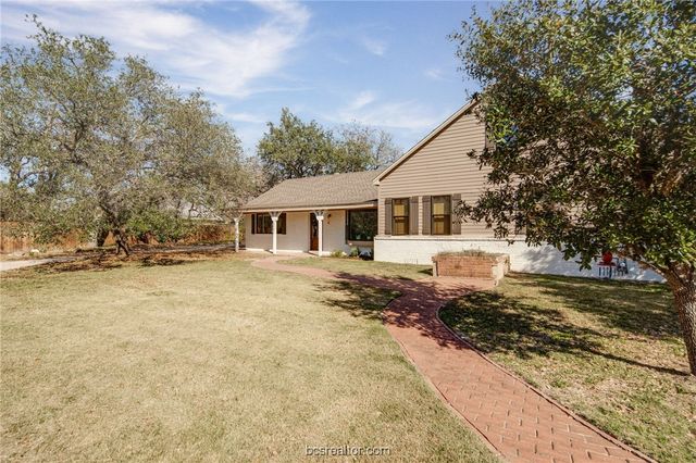 1013 Lyceum Court, College Station, TX 77840