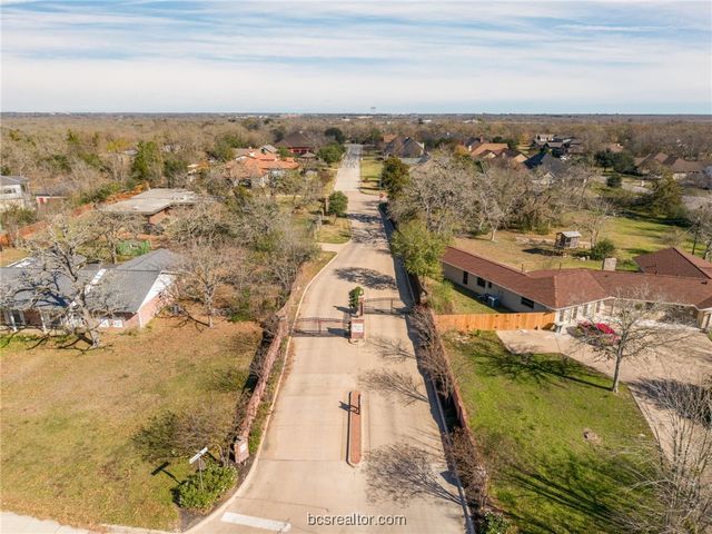 1013 Lyceum Court, College Station, TX 77840