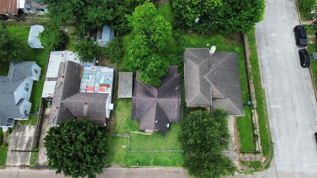 5017 Terry Street, Houston, TX 77009