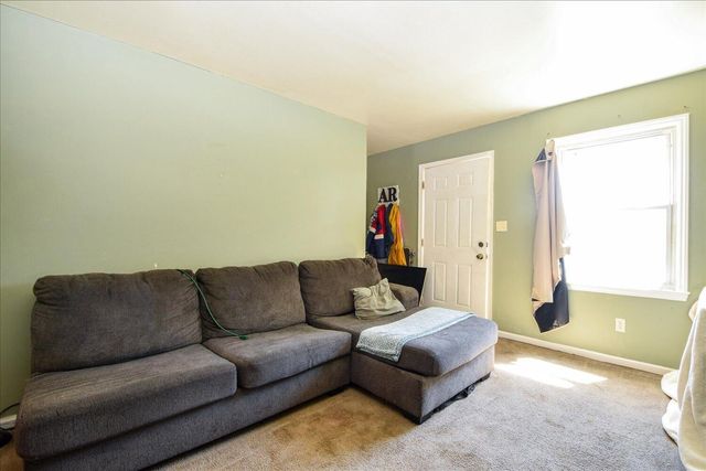 2020, 2022 Courtland RD NE, Roanoke, VA 24012