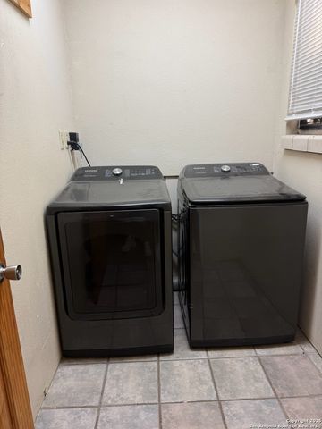 416 Buckingham Ave, San Antonio, TX 78210