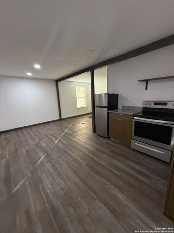 416 Buckingham Ave, San Antonio, TX 78210