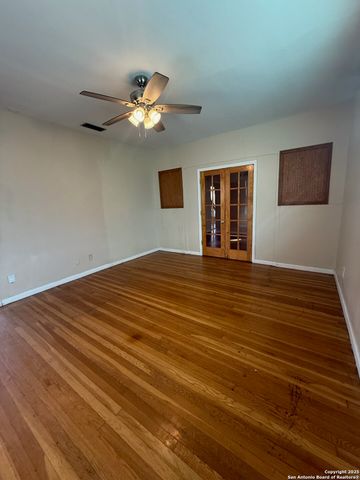 416 Buckingham Ave, San Antonio, TX 78210