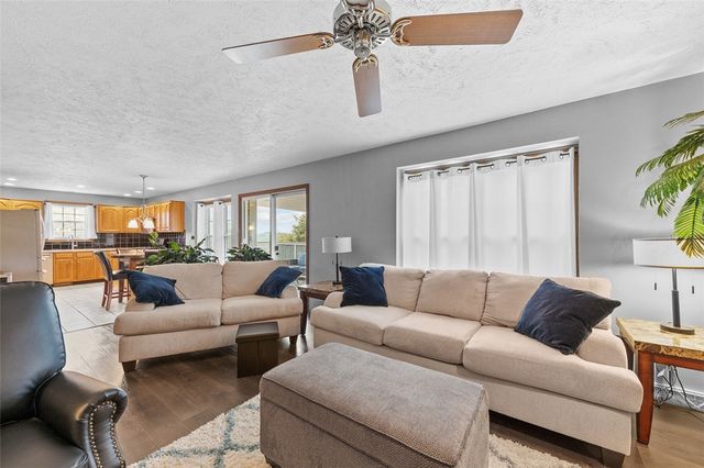 2420 Bonnie Dell Drive, South Park, PA 15129