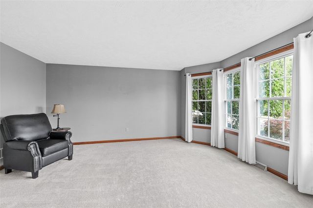 2420 Bonnie Dell Drive, South Park, PA 15129