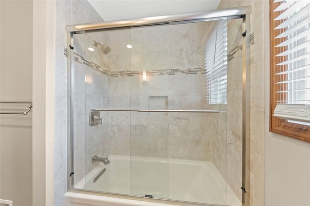 2420 Bonnie Dell Drive, South Park, PA 15129