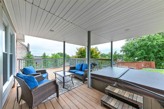 2420 Bonnie Dell Drive, South Park, PA 15129