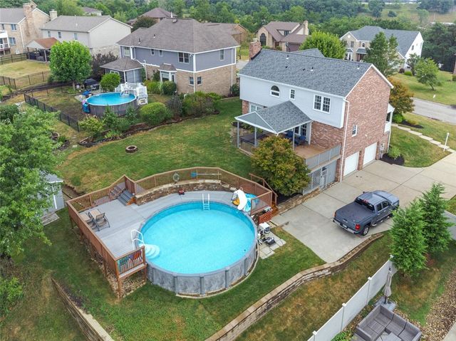 2420 Bonnie Dell Drive, South Park, PA 15129