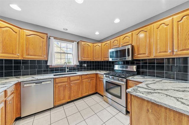 2420 Bonnie Dell Drive, South Park, PA 15129