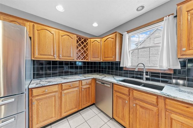 2420 Bonnie Dell Drive, South Park, PA 15129