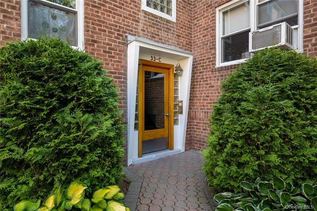 33 E Grand Street C2C, Mount Vernon, NY 10552