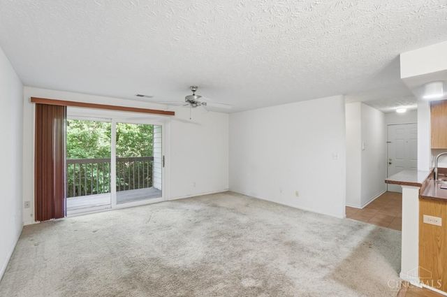 8887 Eagleview Drive, West Chester, OH 45069