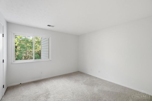 8887 Eagleview Drive, West Chester, OH 45069