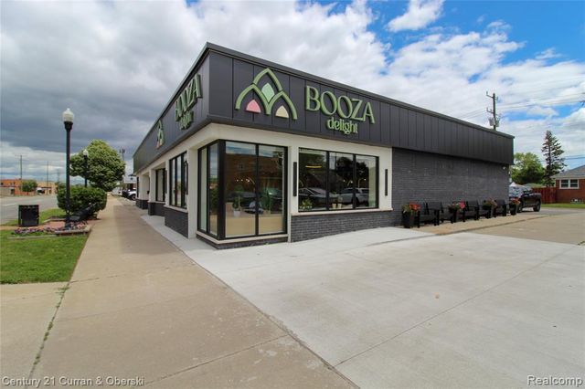 24435 W Warren Street, Dearborn Heights, MI 48127