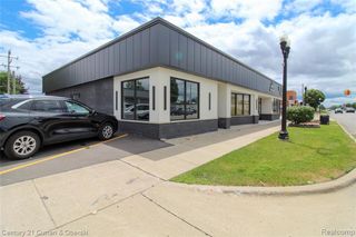 24435 W Warren Street, Dearborn Heights, MI 48127