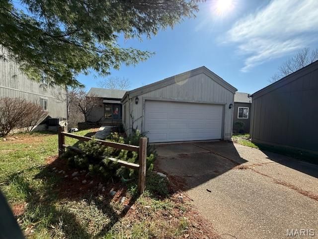 1653 Award Drive, Ballwin, MO 63021