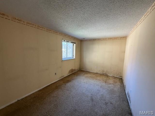 1653 Award Drive, Ballwin, MO 63021