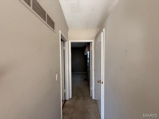 1653 Award Drive, Ballwin, MO 63021