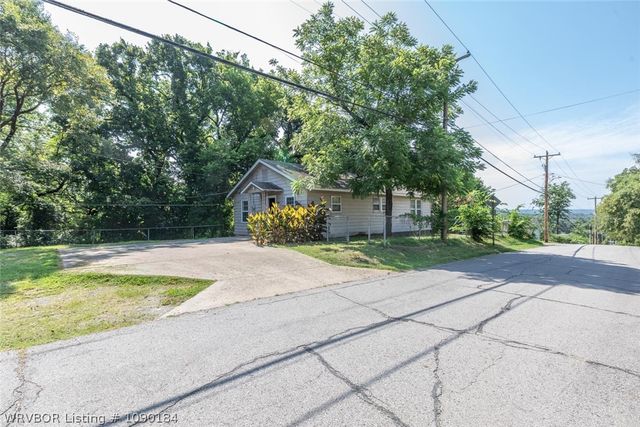 1901 South X, Fort Smith, AR 72901