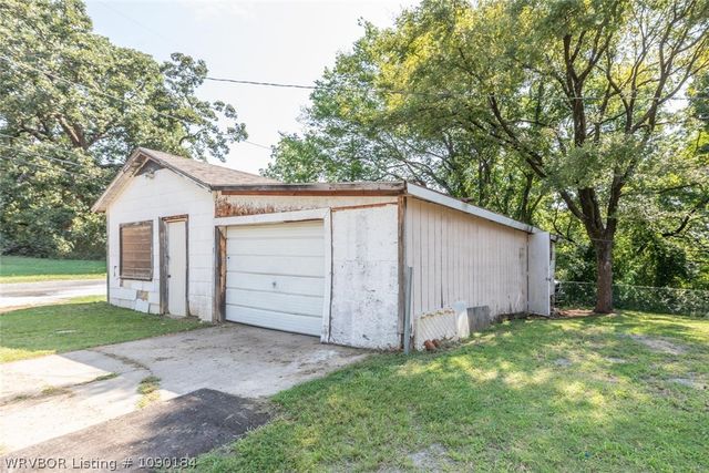 1901 South X, Fort Smith, AR 72901