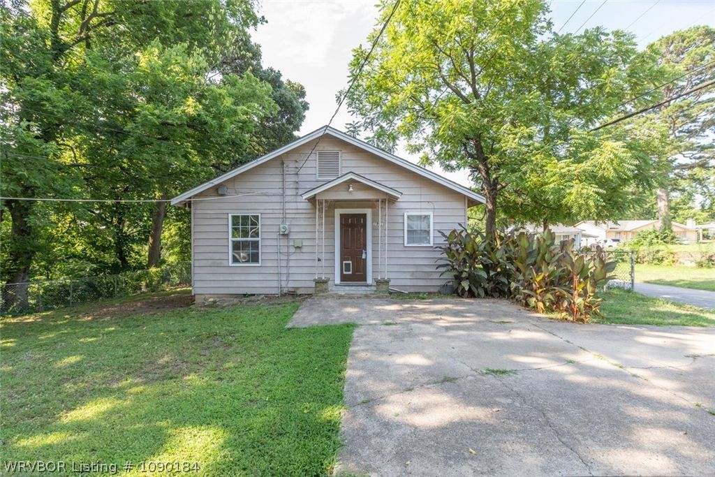1901 South X, Fort Smith, AR 72901
