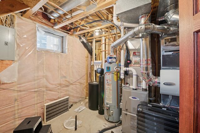 38509 8th Avenue, North Branch, MN 55056