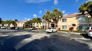815 W Boynton Beach Boulevard 8-106, Boynton Beach, FL 33426