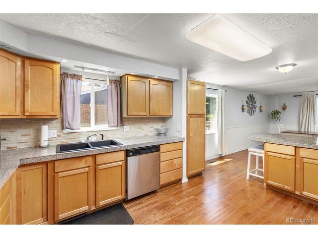 1584 S Fraser Way, Aurora, CO 80012