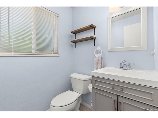 1584 S Fraser Way, Aurora, CO 80012