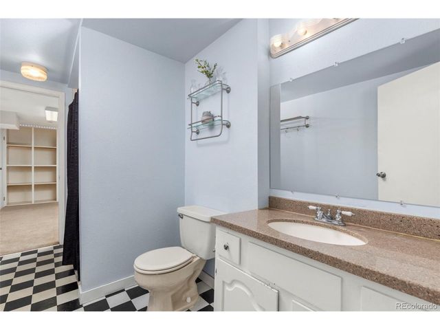 1584 S Fraser Way, Aurora, CO 80012