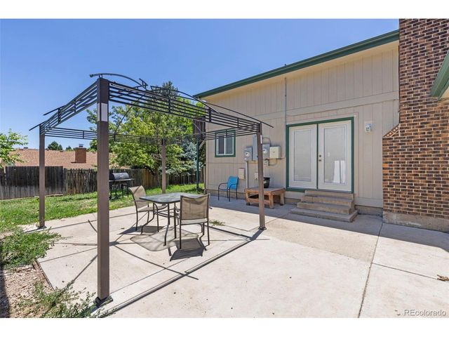 1584 S Fraser Way, Aurora, CO 80012