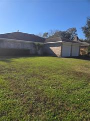 7911 Southmeadow Drive, Houston, TX 77071