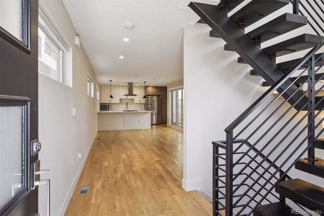 1386 Zenobia Street, Denver, CO 80204