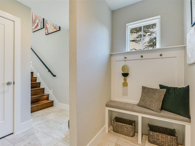 219 Honey Creek CT 10, Austin, TX 78738