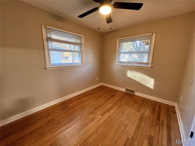 1456 Fairmeadows Lane, St Louis, MO 63138