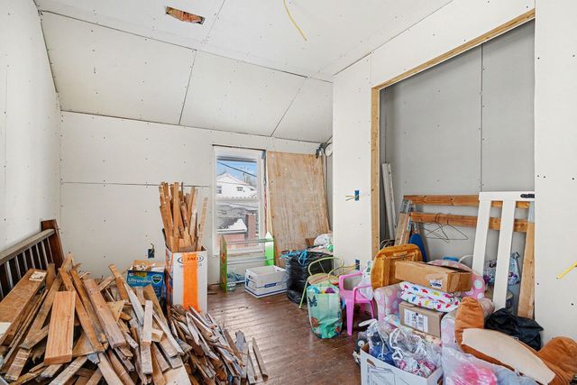 106 S Lincoln Street, White Pigeon Vllg, MI 49099