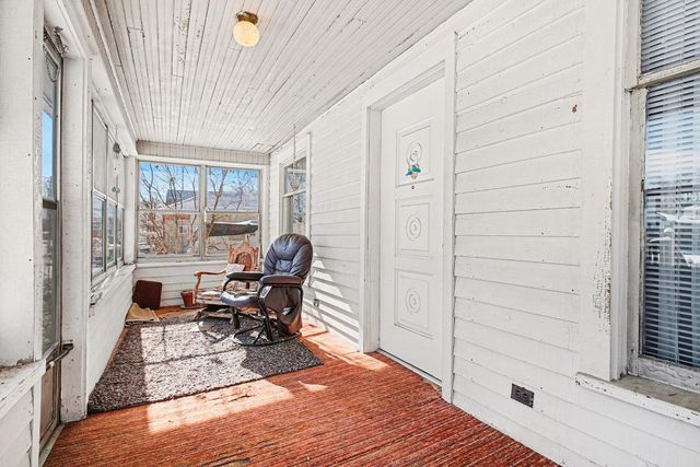 106 S Lincoln Street, White Pigeon Vllg, MI 49099