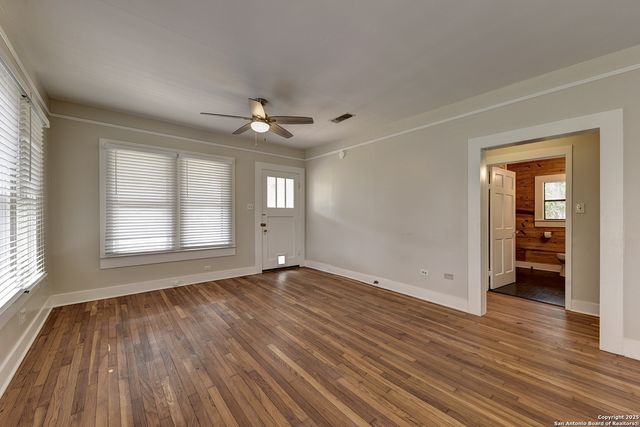 1292 N Business 35, New Braunfels, TX 78130