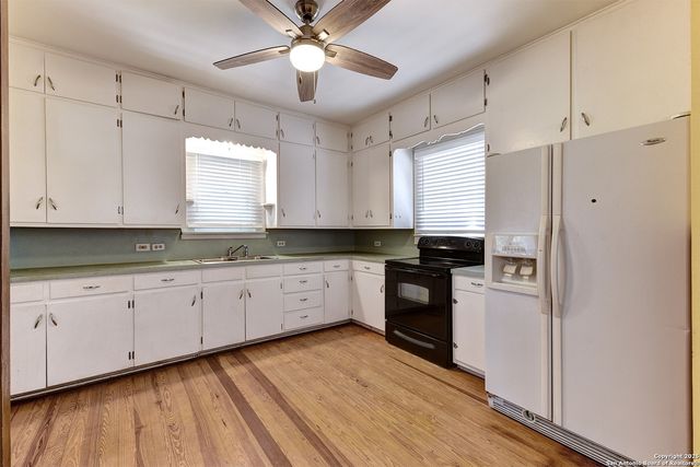 1292 N Business 35, New Braunfels, TX 78130