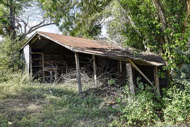 1292 N Business 35, New Braunfels, TX 78130