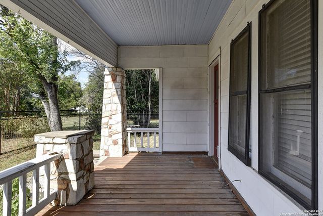 1292 N Business 35, New Braunfels, TX 78130