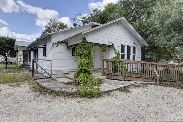 1292 N Business 35, New Braunfels, TX 78130