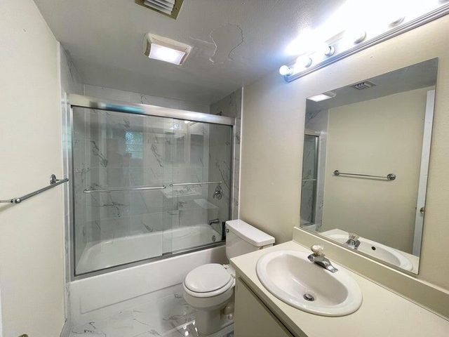 2460 Deer Creek Country Club Blvd Boulevard 205a, Deerfield Beach, FL 33442