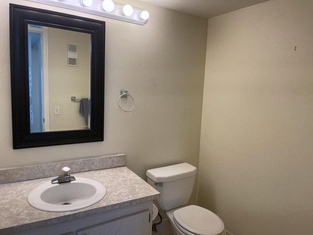 2460 Deer Creek Country Club Blvd Boulevard 205a, Deerfield Beach, FL 33442