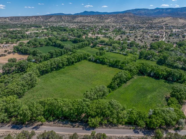 477 County Road 142, Medanales, NM 87548