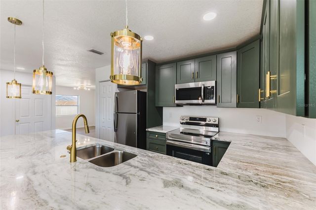 6254 SPINNAKER BOULEVARD, Englewood, FL 34224